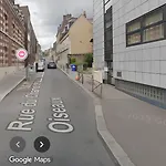 Jean Paul 2 Au Coeur De , Gare 