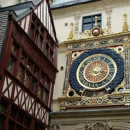 Jean Paul 2 Au Coeur De , Gare 